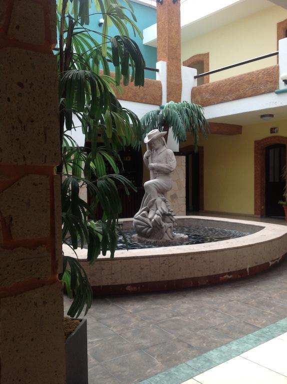 Hotel Plaza Rubio Amatitan Экстерьер фото